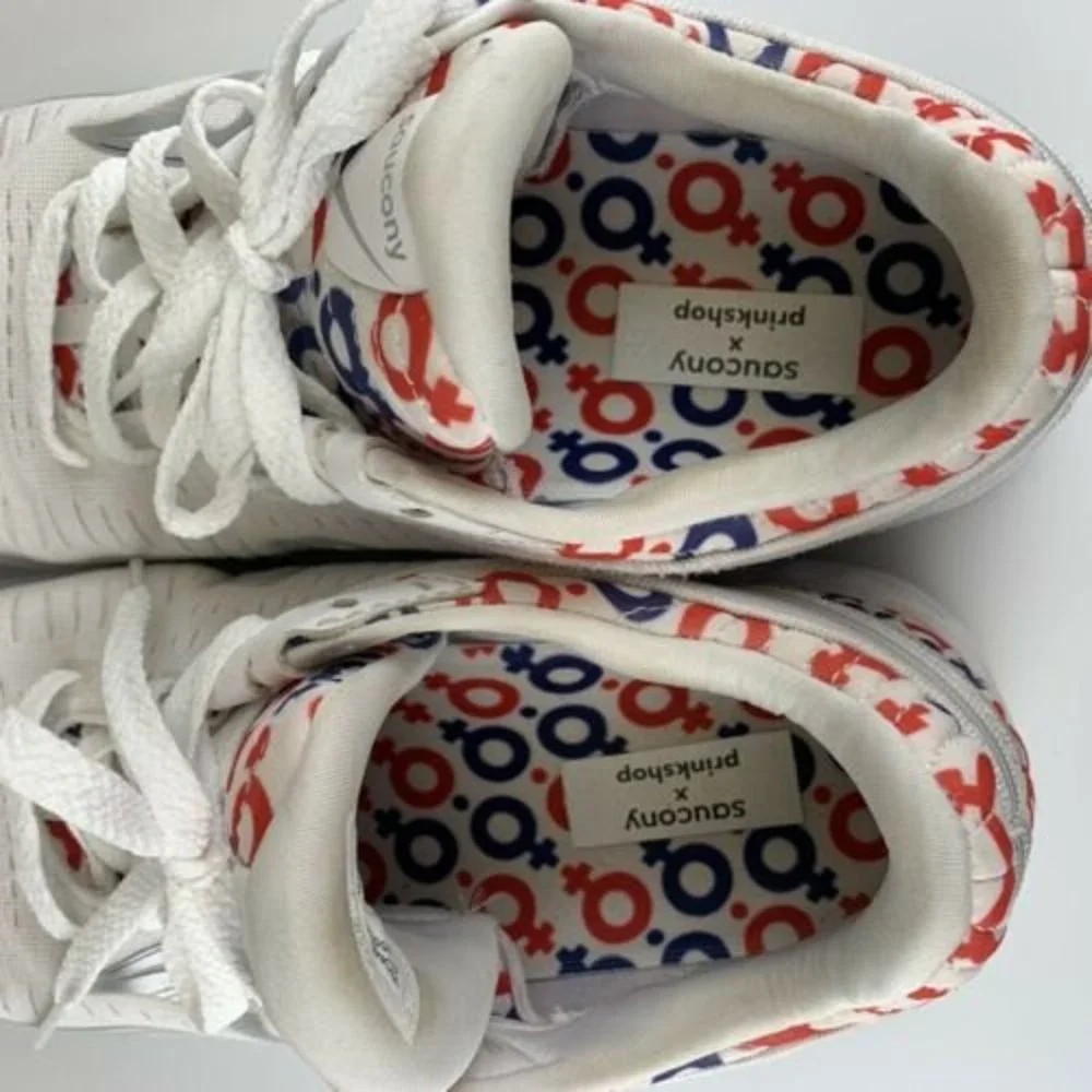 Saucony Kinvara 11 Prinkshop White Running  Shoes S10551-70 Women’s Size 9 - Picture 9 of 12